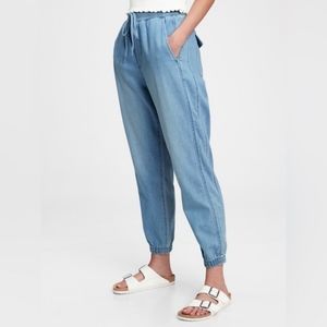 NWT - Gap Soft Indigo Joggers size L